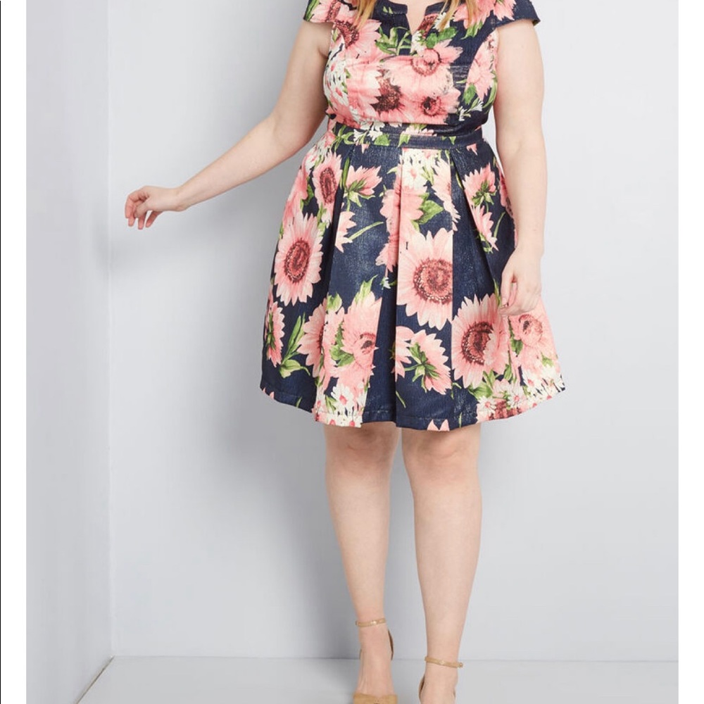 ModCloth Personal Boldness dress size 16 NWT